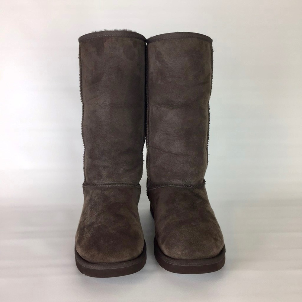 UGG Classic Tall 5815 Brown Shearling Boots 8 - Picture 2 of 14